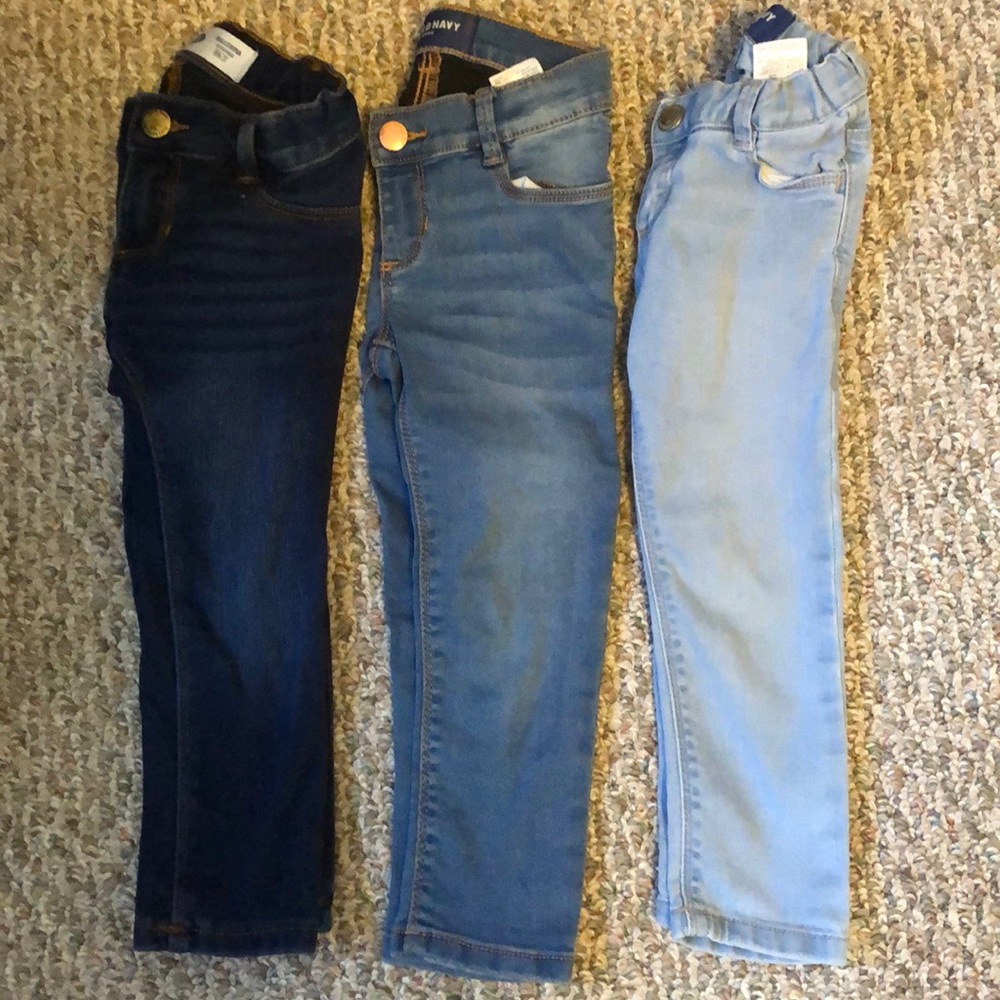 Three pairs of 3t old navy jeans